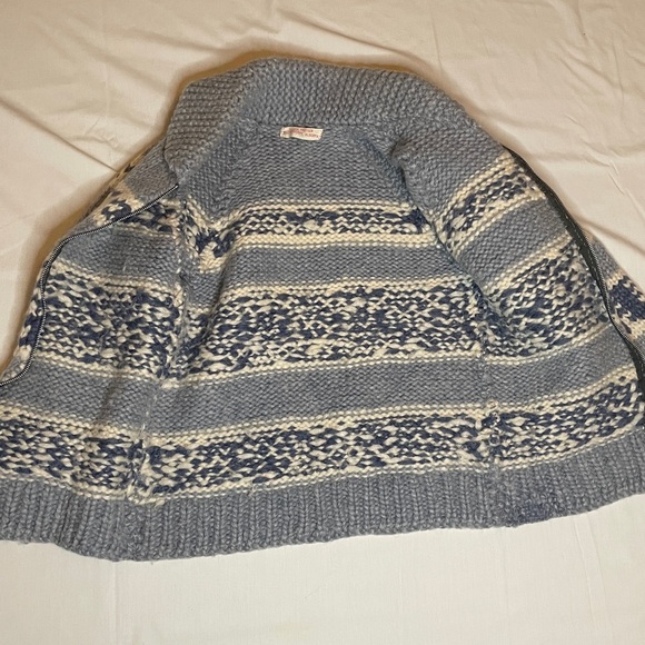 Vintage Light Blue Wool handmade knit jacket - Picture 4 of 8